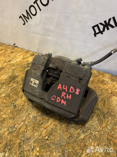 Суппорт передний правый audi A4 B8