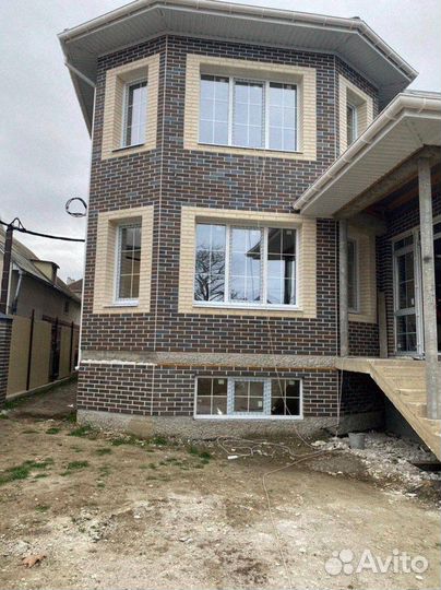 Окно трехстворчатое поворотное