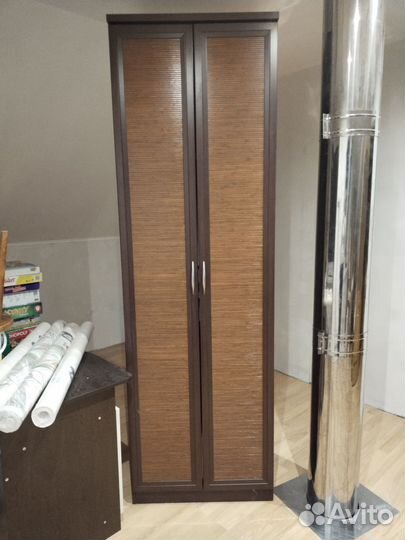 Шкаф распашной