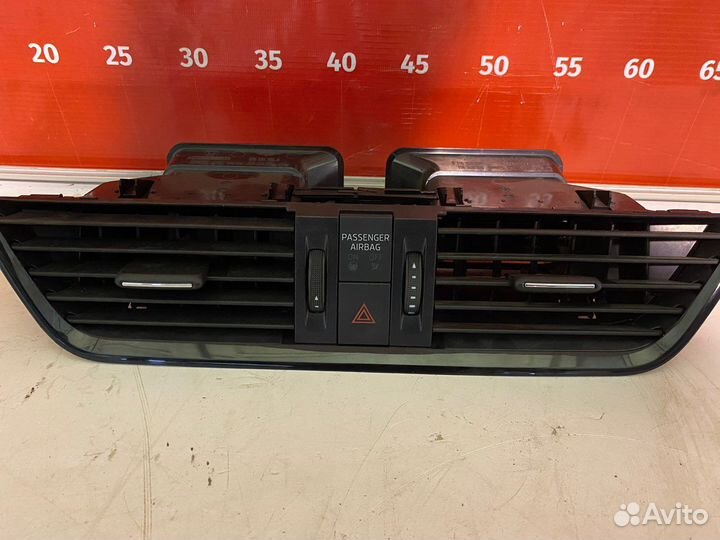 Skoda Octavia Воздуховод торпеды