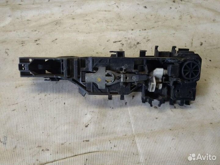 Ручка двери наружная Renault Scenic