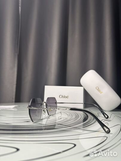 Солнцезащитные очки