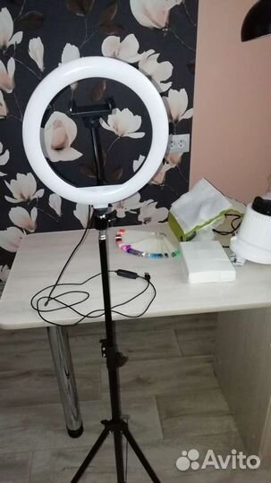 Кольцевая лампа