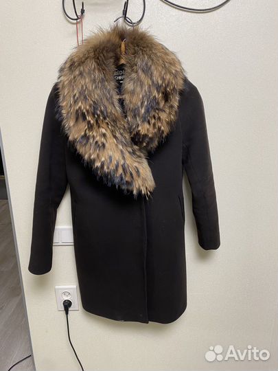 Пальто зимнее