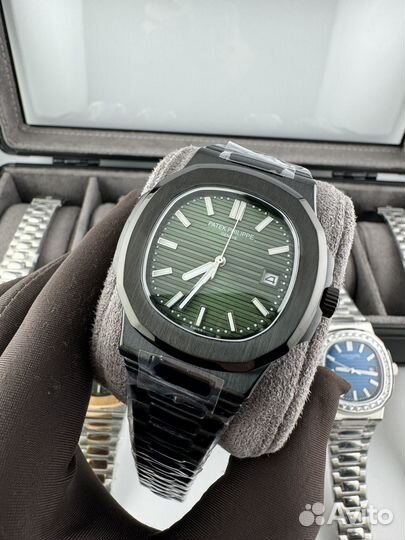 Часы Patek Philippe Nautilus 40мм