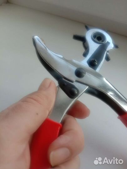 Дырокол для кожи, кожзаменителя