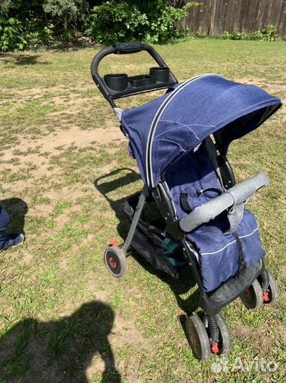 Прогулочная коляска