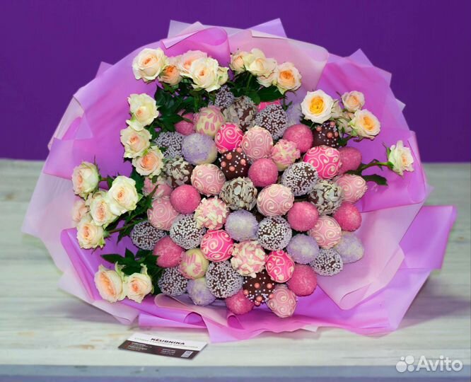 Клубника в шоколаде букеты и наборы