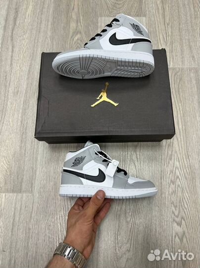 Кроссовки Air Jordan 1 Light Grey (36-45)