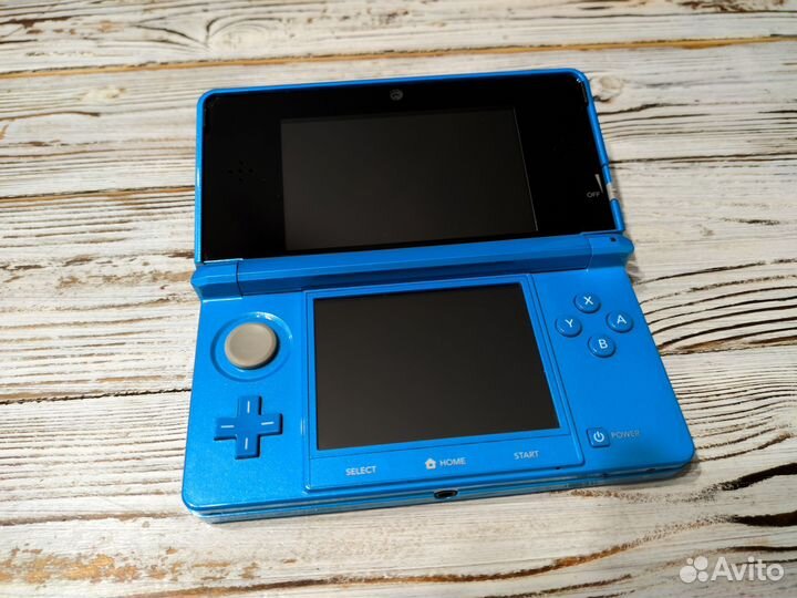 Nintendo 3ds ice blue 64gb