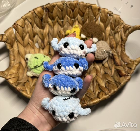 Брелоки подвески вязаные ручная работа