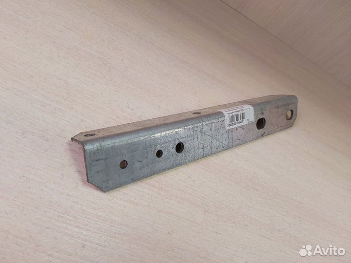 Кронштейн крепления крыла прицепа лодочного, пере