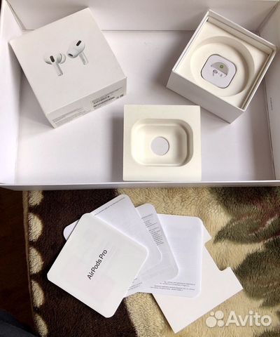 Коробка от airpods pro