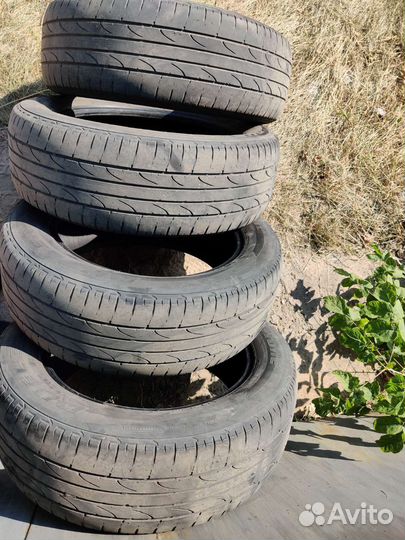 Bridgestone Dueler H/P Sport 215/60 R17 96