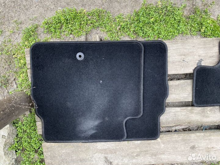 Автомобильные коврики