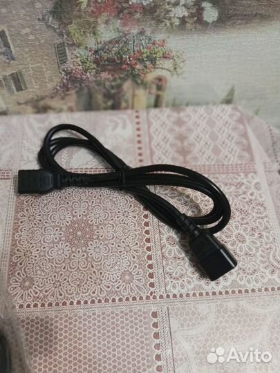 Кабель для компьютера