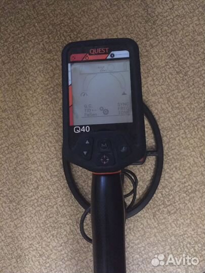 Металлоискатель Quest Q40