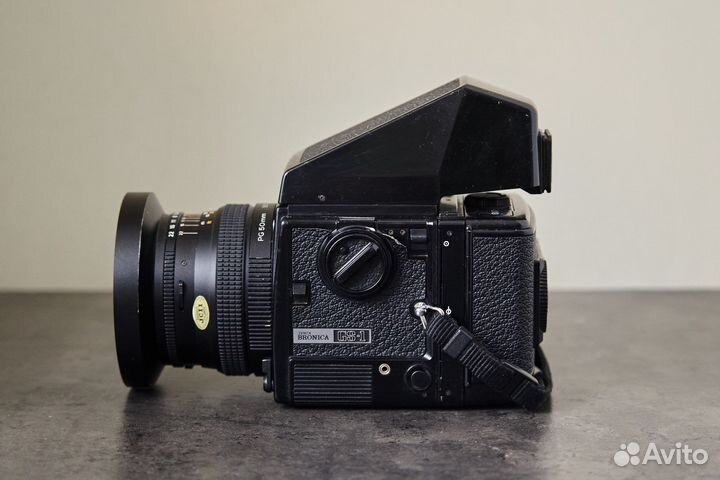 Среднеформатная камера Bronica gs-1