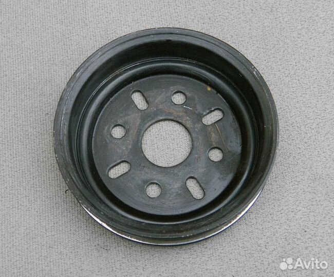 Шкив помпы Almera N16 QG15