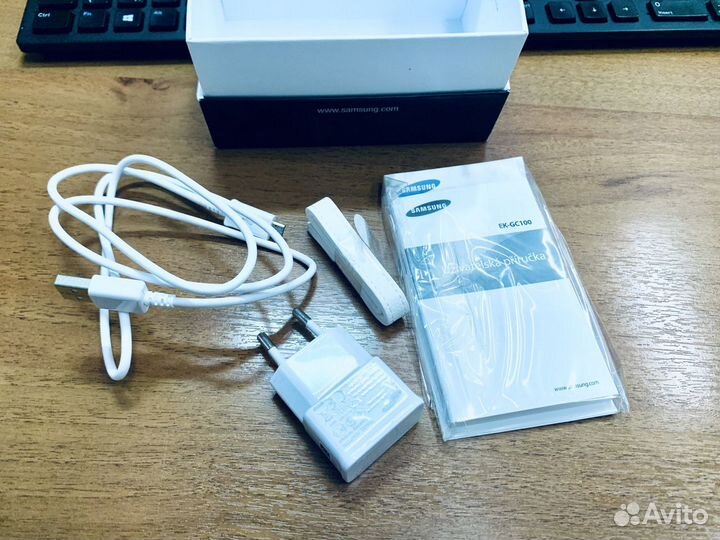 Мульти-функциональный фотоаппарат Samsung Galaxy