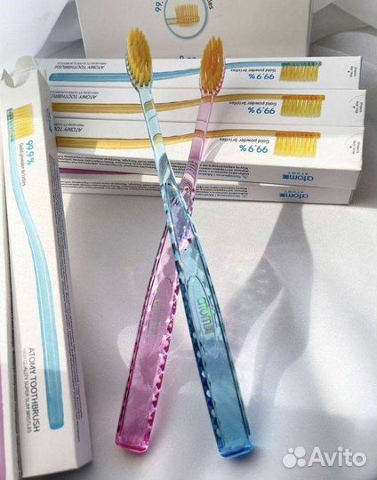 Зубная щётка Атоми