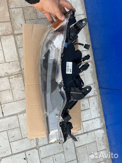 Фара Mitsubishi Outlander xl