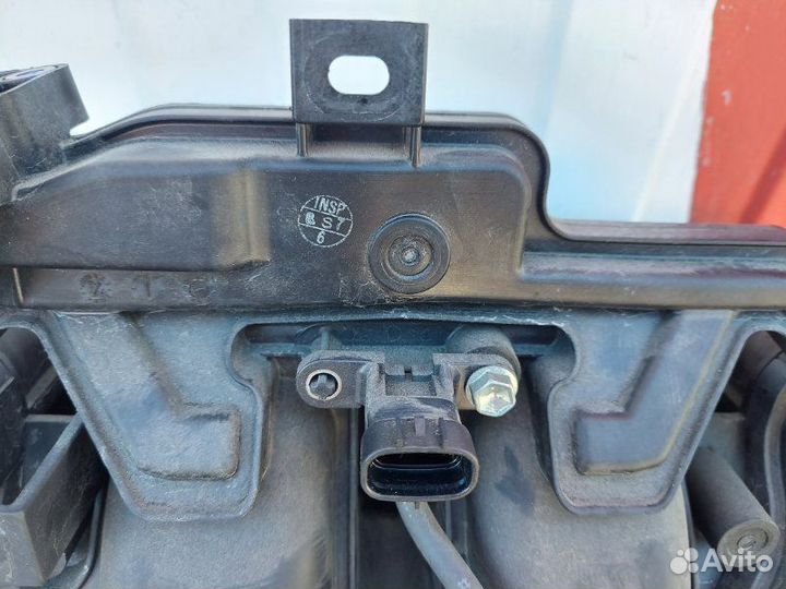 Коллектор впускной Toyota Camry AVV50-1050975