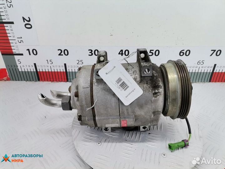 Компрессор кондиционера Volkswagen Passat B5 2000