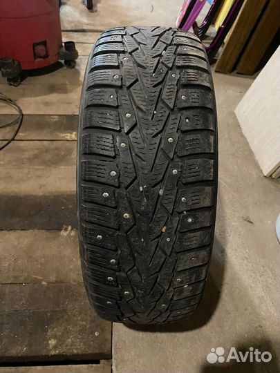 Nokian Tyres Hakkapeliitta 9 185/60 R15 88T