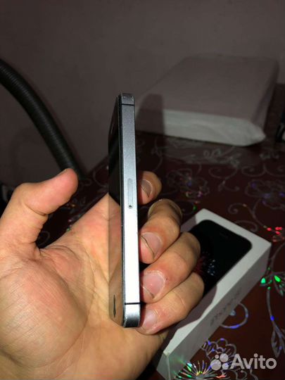 iPhone 5se 32gb