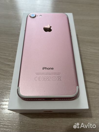 iPhone 7, 128 ГБ