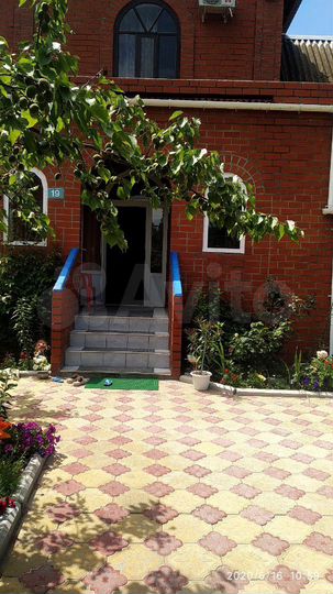 Комната 20 м² в 3-к., 2/2 эт.