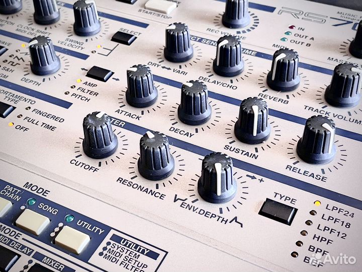 Yamaha RS-7000 Грувбокс, Сэмплер, Рабочая Станция