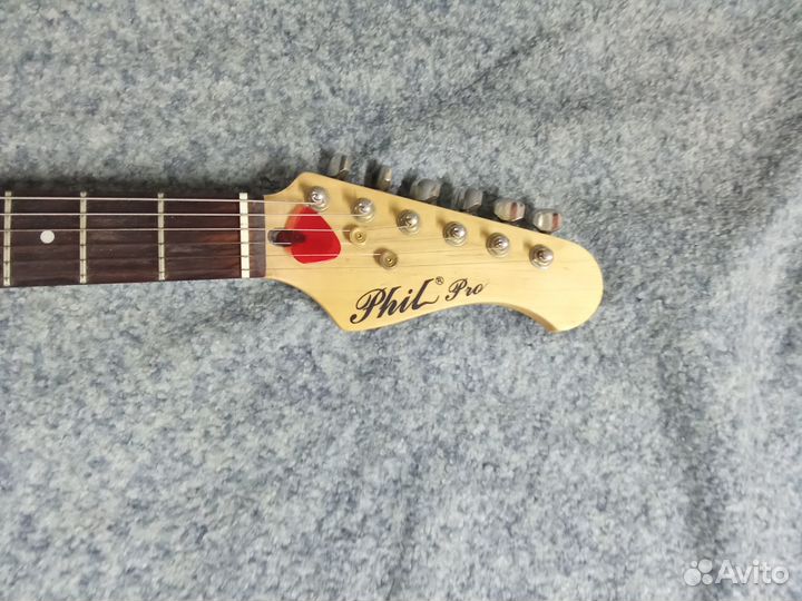 Гитара. Укулеле