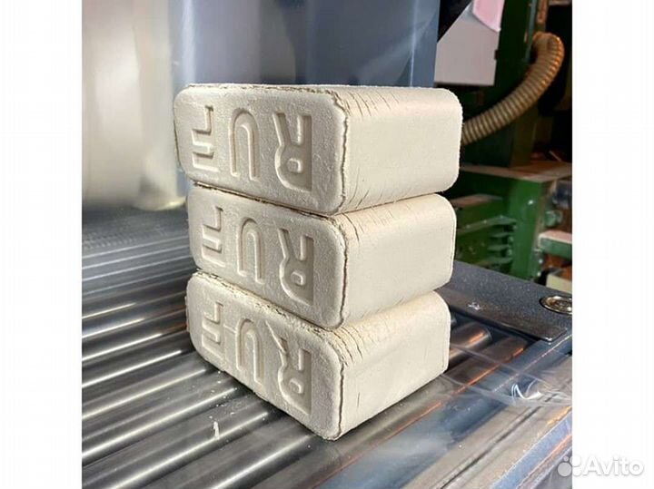 Древесные брикеты RUF оптом, от 20 тонн