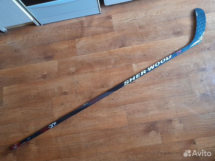 Клюшка sher-wood (правый хват)