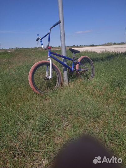 Трюковой велосипед bmx