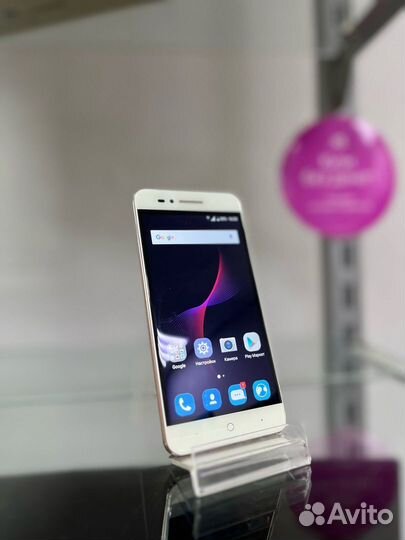 ZTE Blade A610, 2/16 ГБ