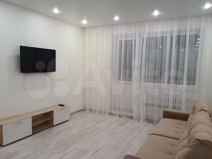 1-к. квартира, 50 м², 3/6 эт.