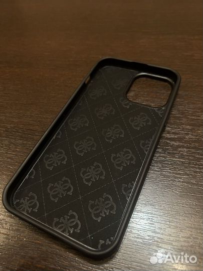 Чехол на iPhone 13 pro max guess