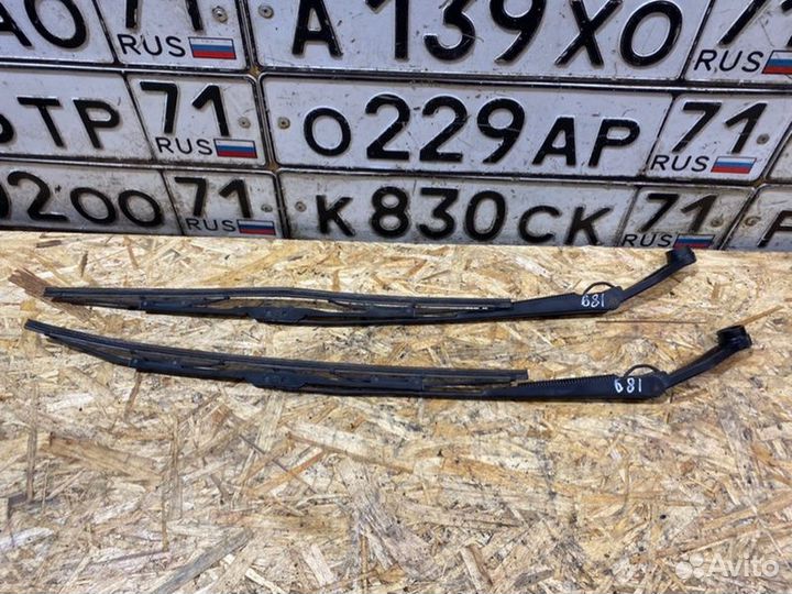 Поводок дворника УАЗ Patriot