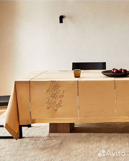 Скатерть Zara home 170x250 см