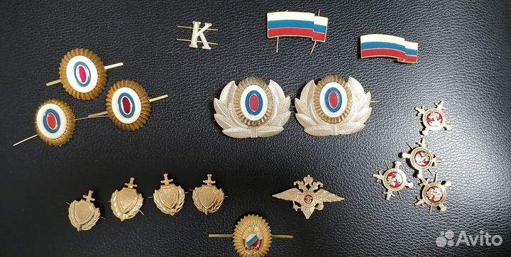 Фурнитура золотая полиции