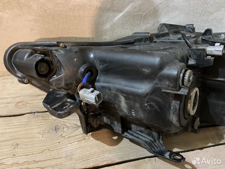 Фара левая на toyota camry 55 эксклюзив рестайлинг