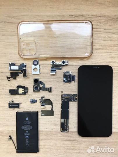 Запчасти на iPhone 12