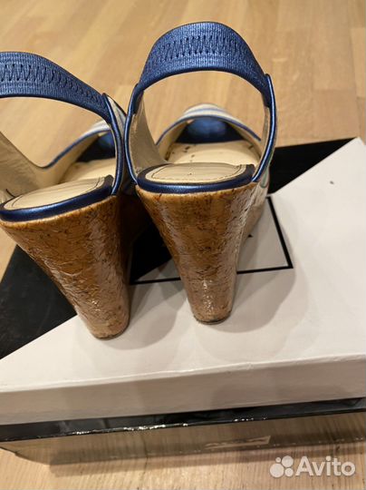 Босоножки Alba