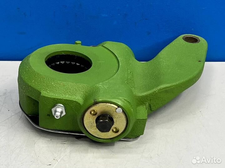 Трещотка тормозная MAN F90 F2000 передняя правая а