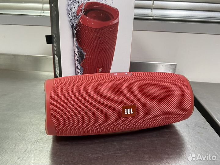 Колонка jbl charge 4