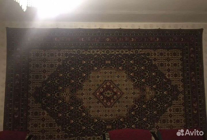 Ковер шерстяной