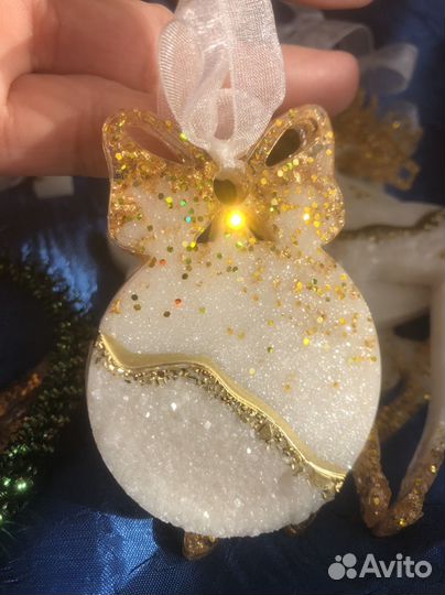 Елочные игрушки из эпоксидной смолы